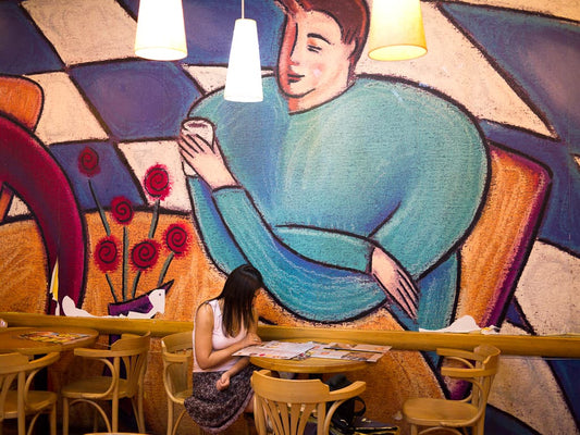 10 Amazing Wall Art Ideas for Large Empty Spaces