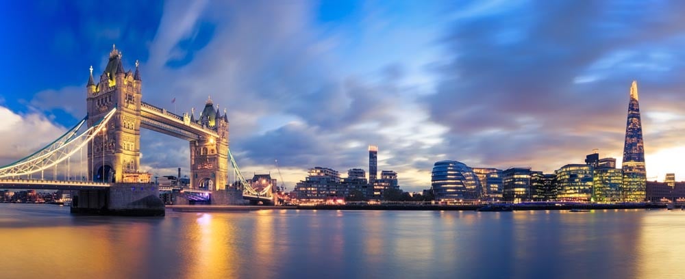 London Skyline Wall Mural